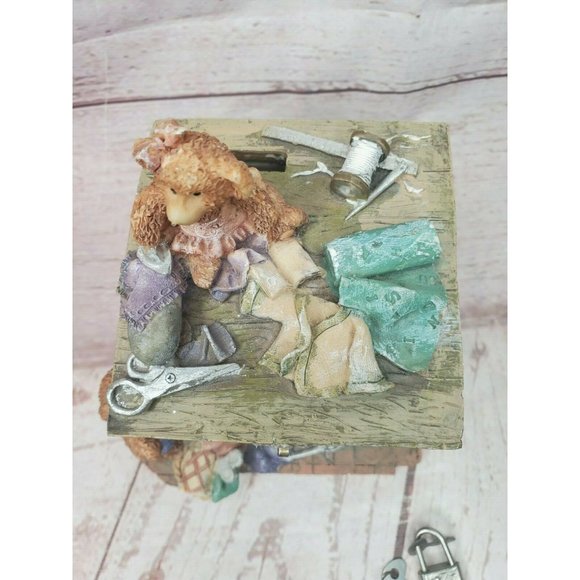 Rare Authentic 3D Bear Lock And Key Decorative Piggy Bank Home Décor - Picture 6 of 12